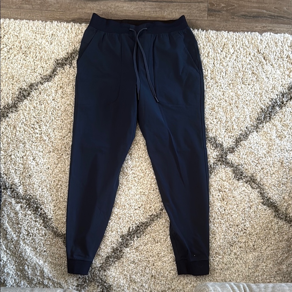 Lululemon Athletica Navy Jogger Sweatpants with Elastic Cuffs
